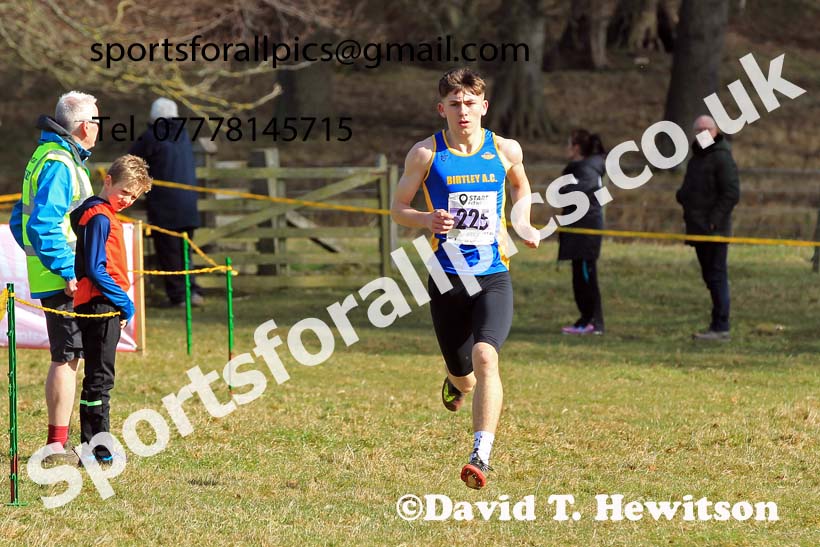 Mens under-17s Start Fitness NEHL, Alnwick, Northumberland. Photo: David T. Hewitson/Sports for All Pics